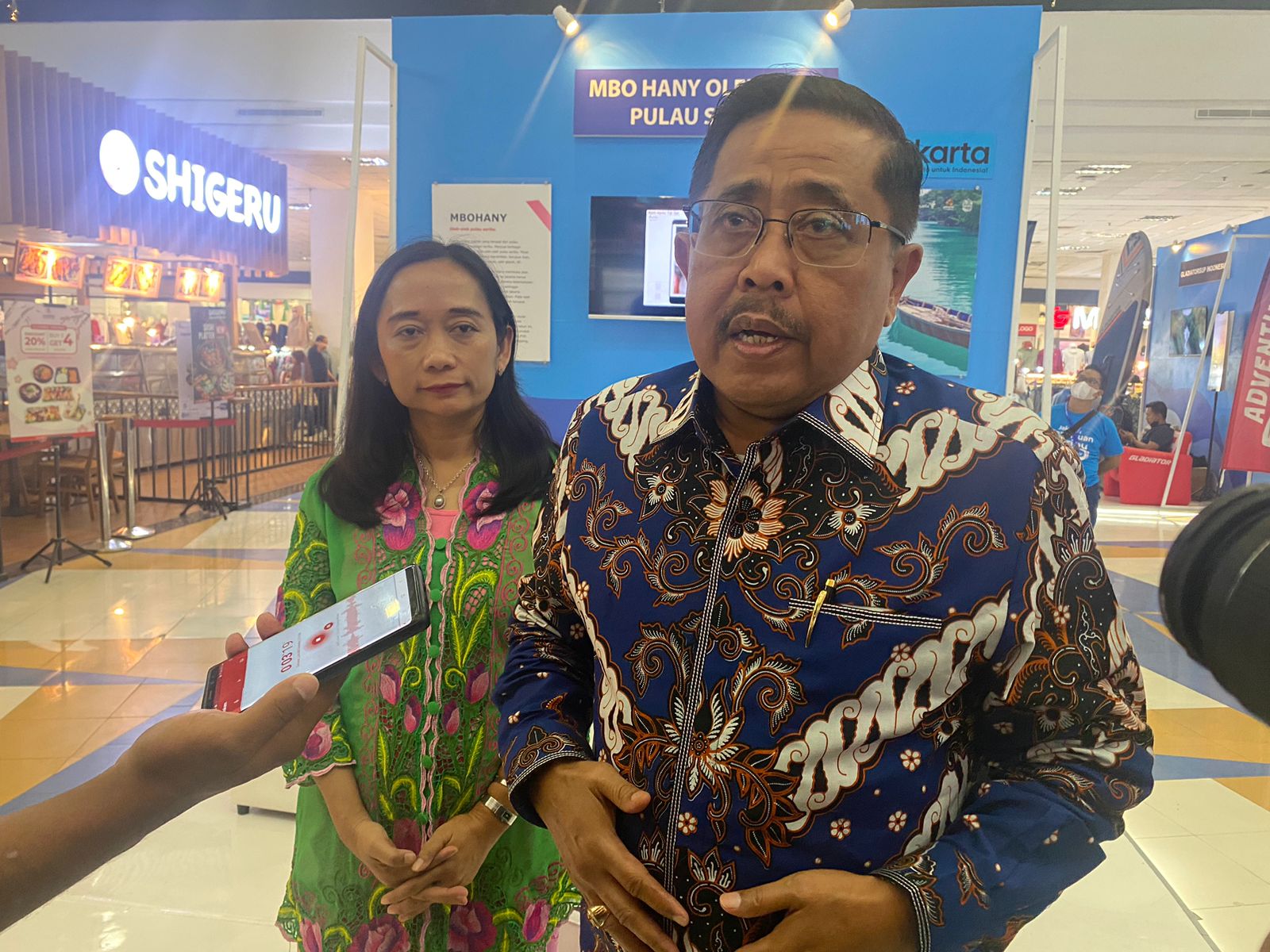 Junaedi Bupati Kepulauan Seribu.